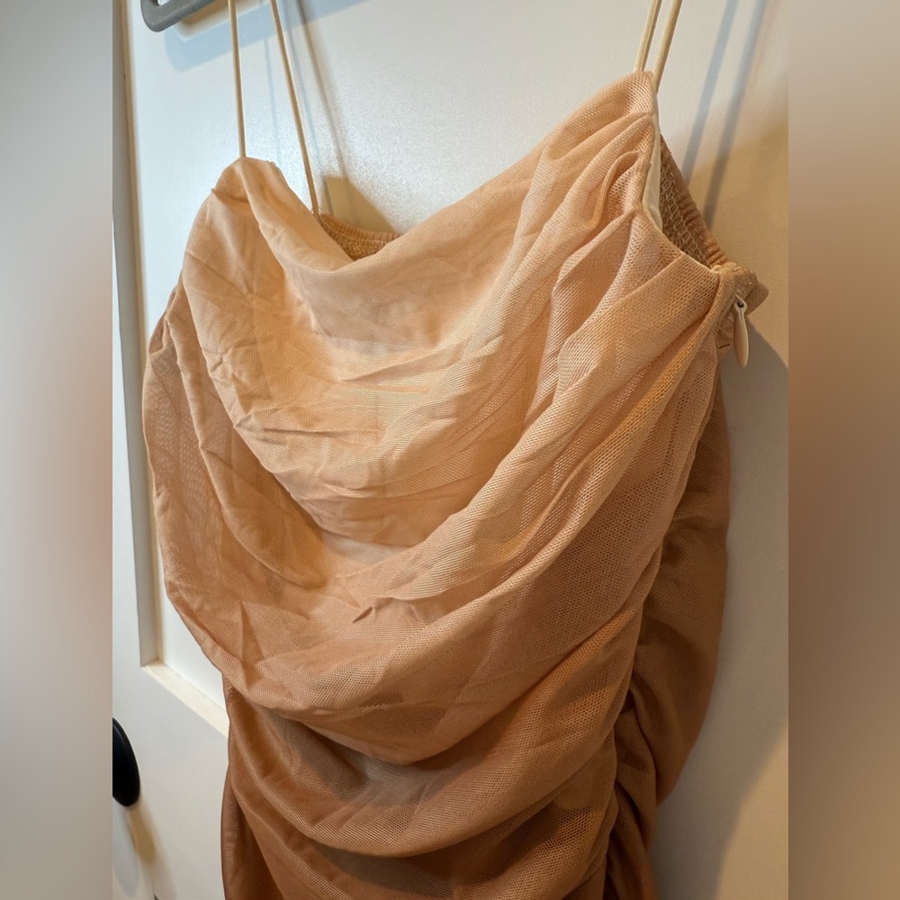 Hello Molly Gradient Nude-to-Brown Midi Dress - Picture 7 of 7